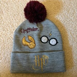 Gryffindor Gray Knit Beanie with Maroon Pom-Pom